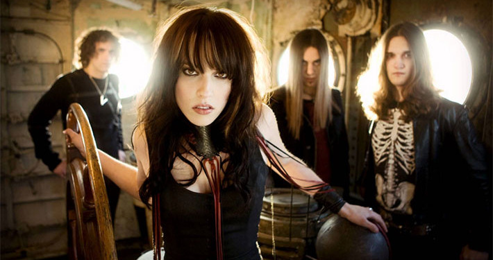 halestorm yeni video mayhem - Paslanmaz Kalem