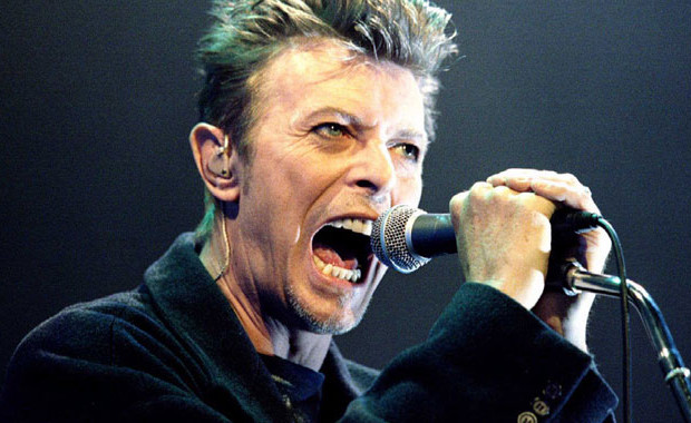 David Bowie coveri yapan metal gruplari - Paslanmaz Kalem